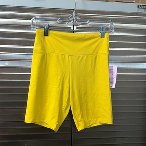 NWT Wild Fable Mustard Yellow Bike Shorts Size Small